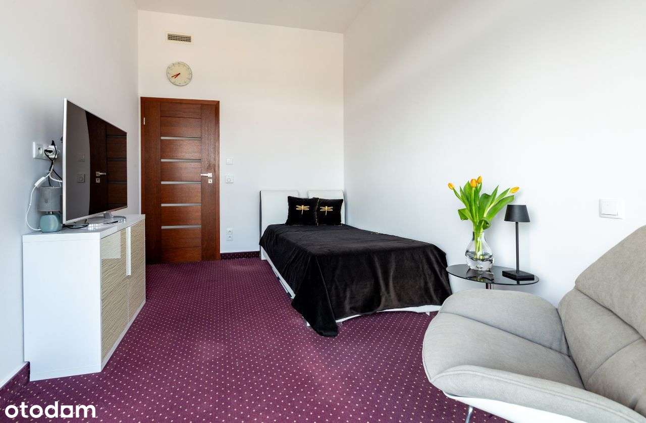 Apartment with sea view-5