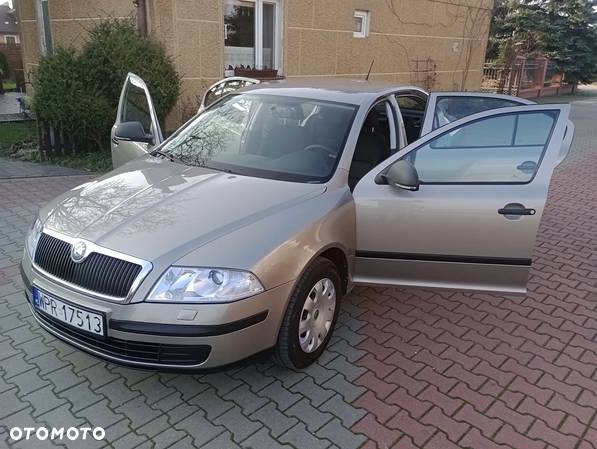 Skoda Octavia 1.6 - 2