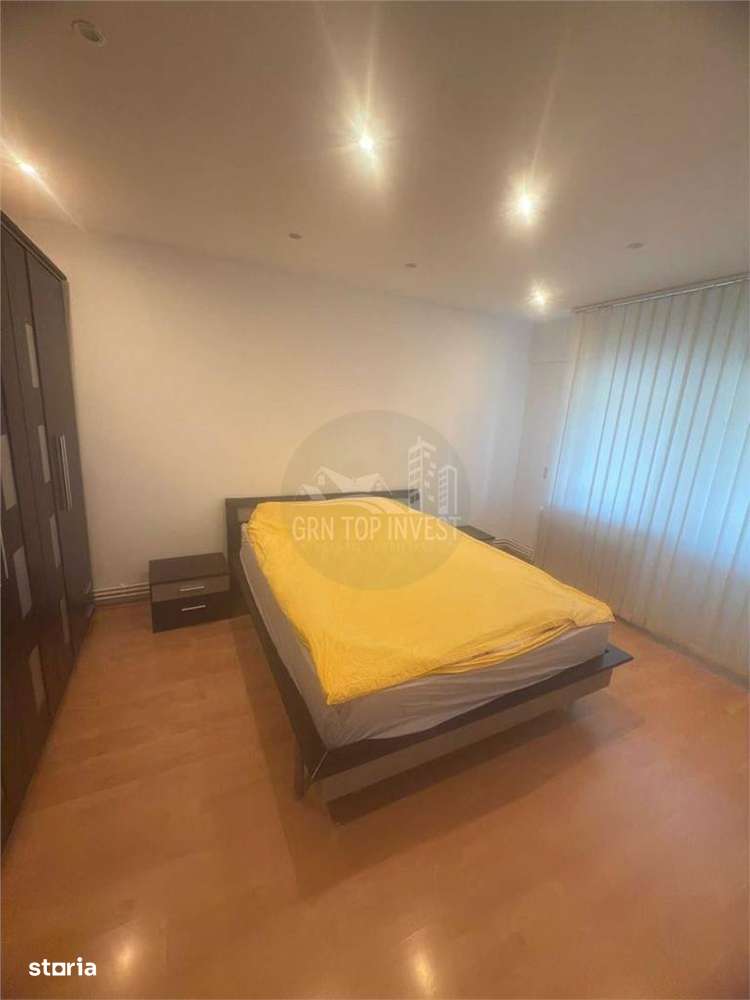 Apartament la etajul 1 cu 4 camere in Vasile Aaron-0