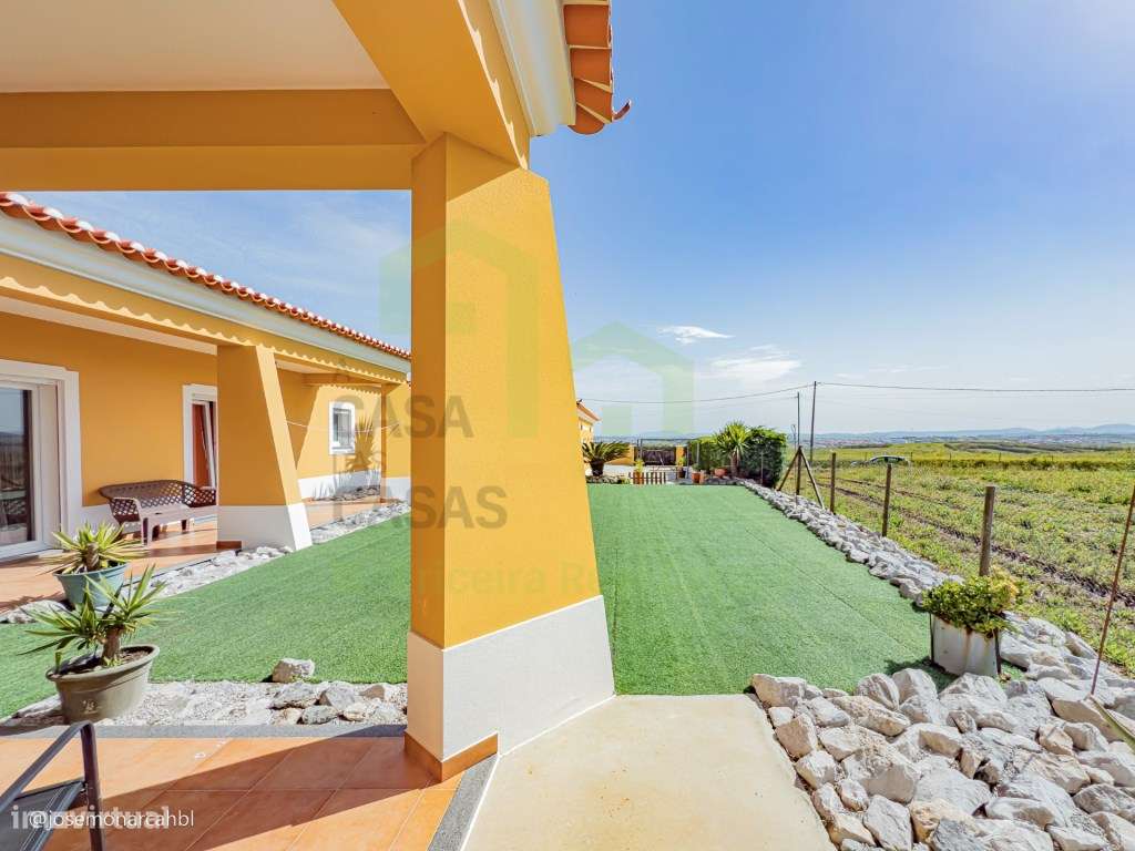 Vende Moradia T8, Ericeira 15 Km, A Casa das Casas-41