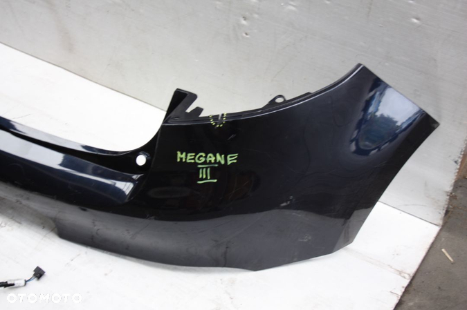 Zderzak tylny Renault Megane III hatchback 2008-2016 - 2