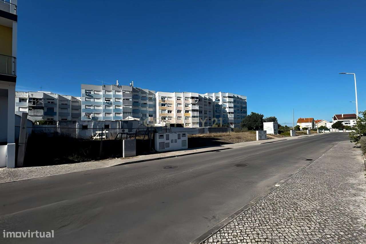 Terreno Urbano de 175,5 m² com Projeto de Moradias Aprovado em Santo A - Grande imagem: 5/8