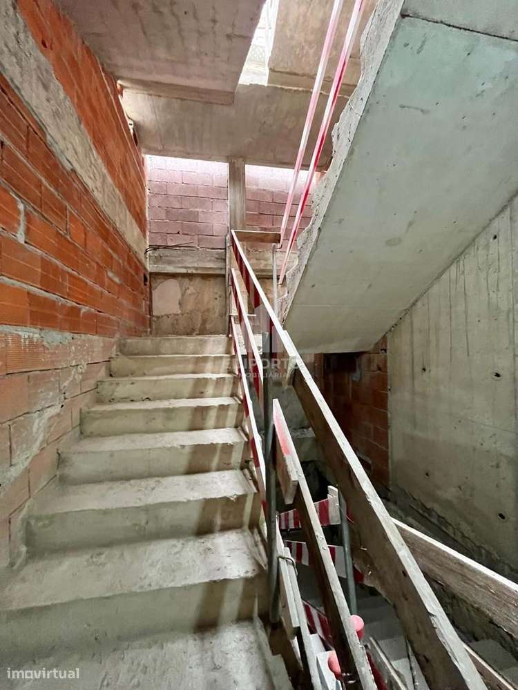 Apartamento  T1  no Bonfim  a apenas 200m do Metro!-14