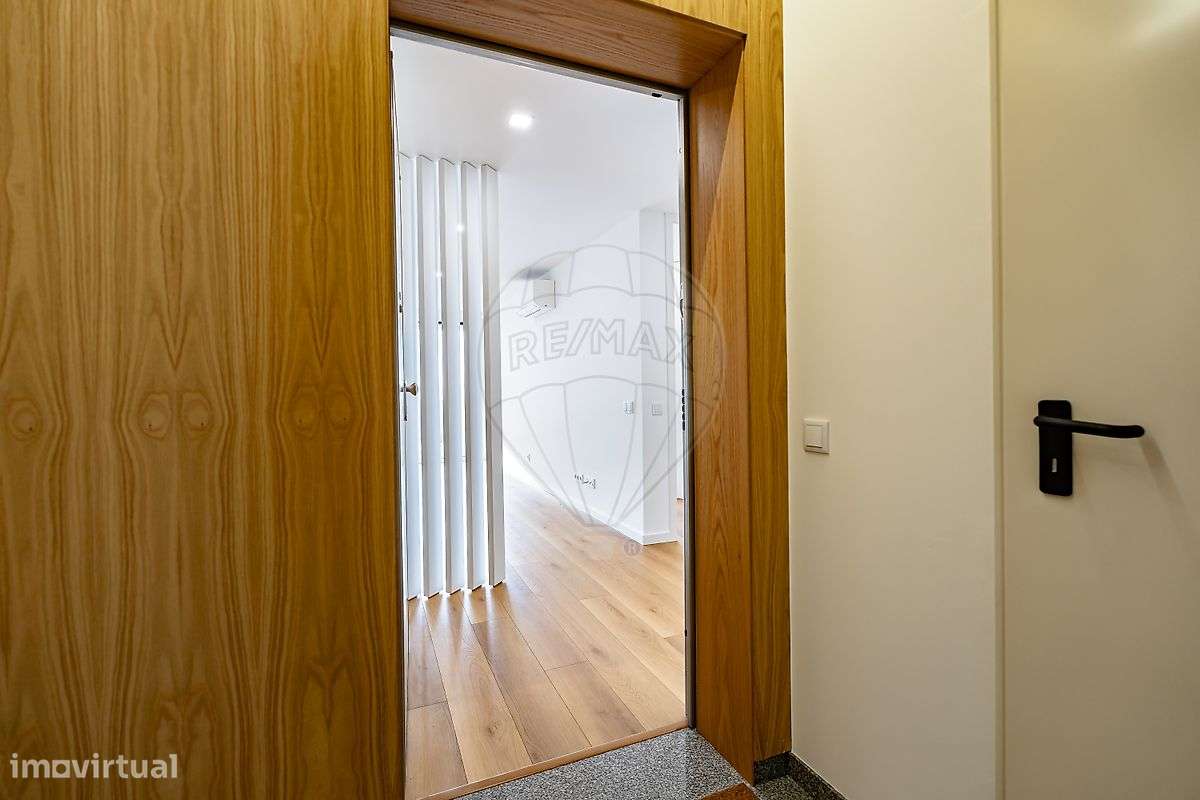 Apartamento T1 para arrendamento - Grande imagem: 2/31