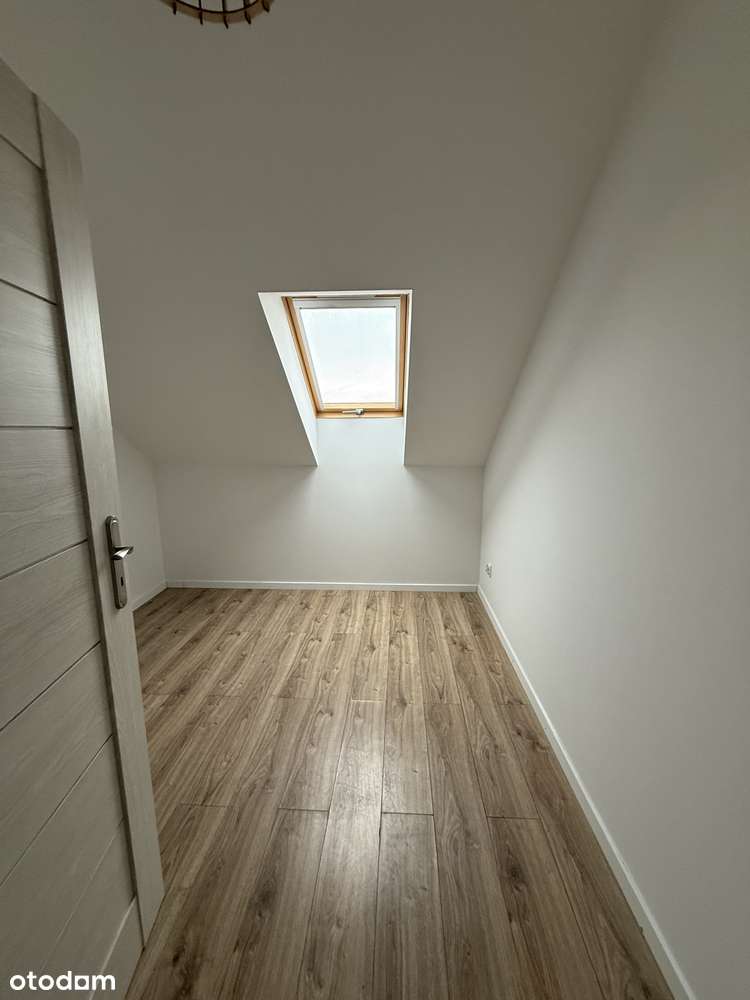 Dom, 167 m², Domasław-10