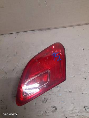 LAMPA TYLNA PRAWA OPEL ASTRA J nr 1090098 - 1