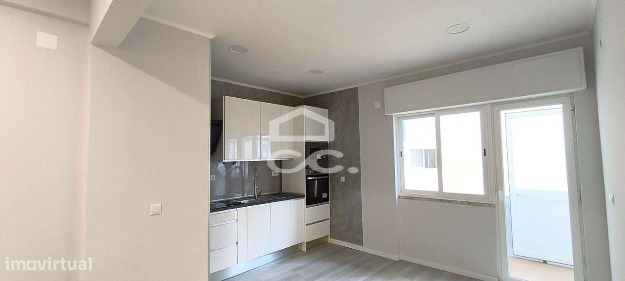 Apartamento T1 Amadora-33