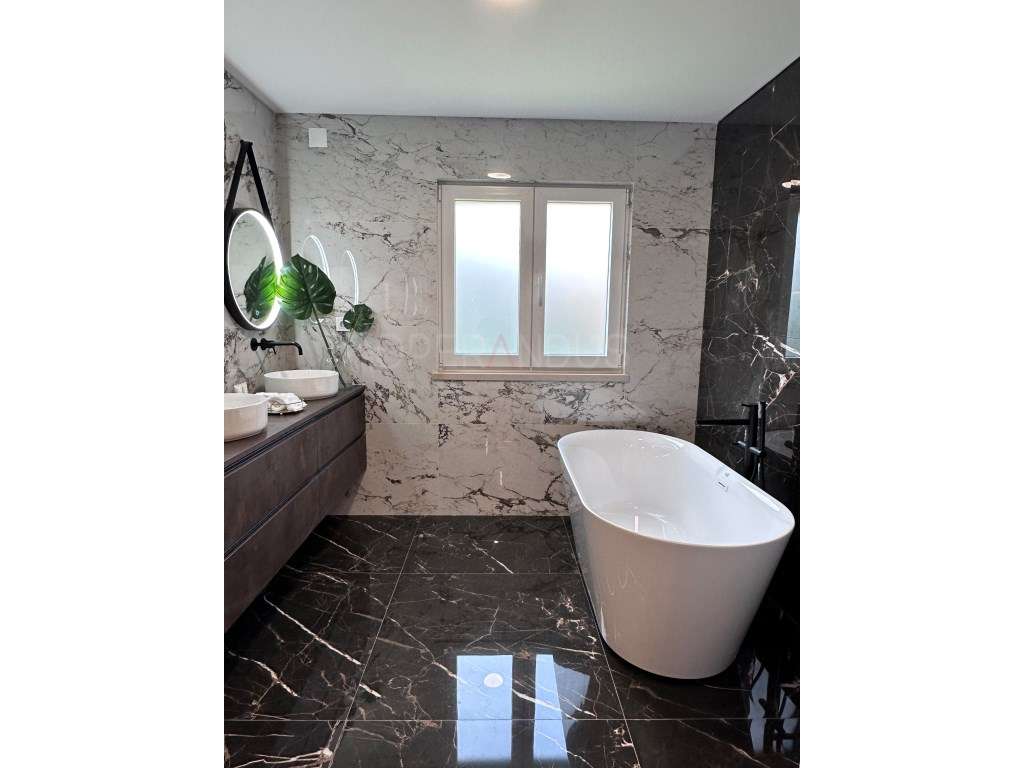 Moradia Isolada T4 Venda Almada-18