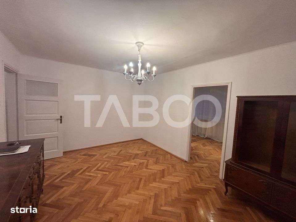 Apartament 3 camere 54mpu etaj 1 balcon zona Centrala Sibiu - Imagine principală: 4/19
