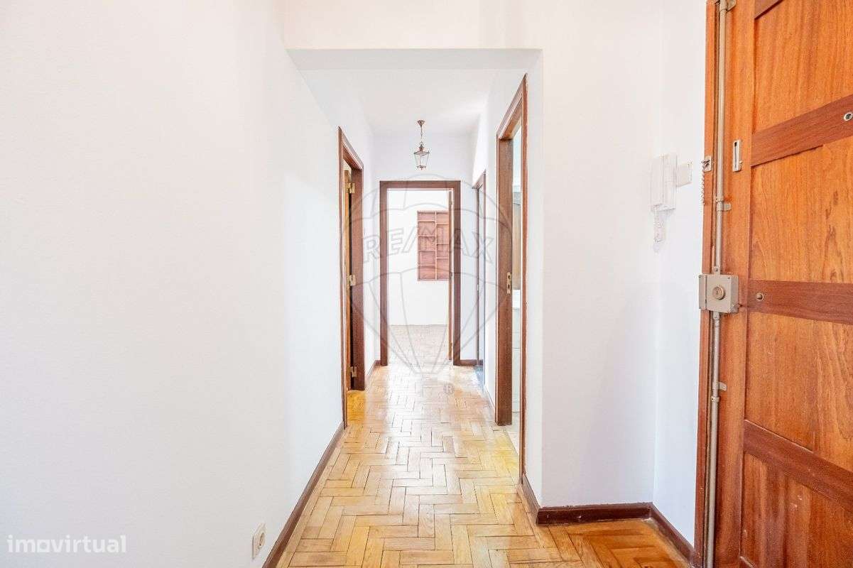 Apartamento T2 para arrendamento - Grande imagem: 2/23