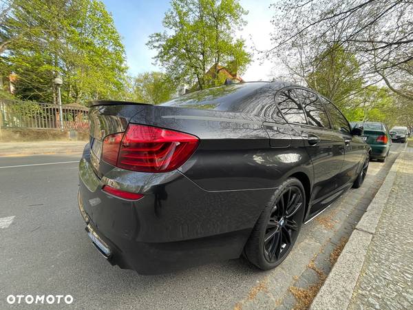 BMW Seria 5 535d xDrive Luxury Line - 18