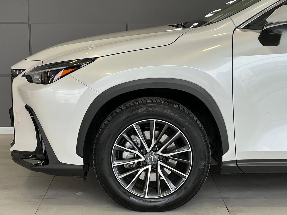 Lexus Nx Lexus NX350h 2,5 Hybrid 243 KM Prestige Salon Polska FV23%