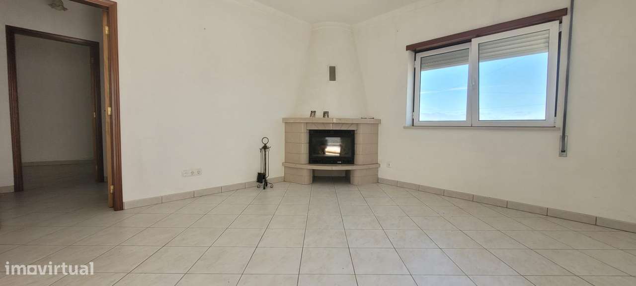 Moradia T2 em Lavos-4