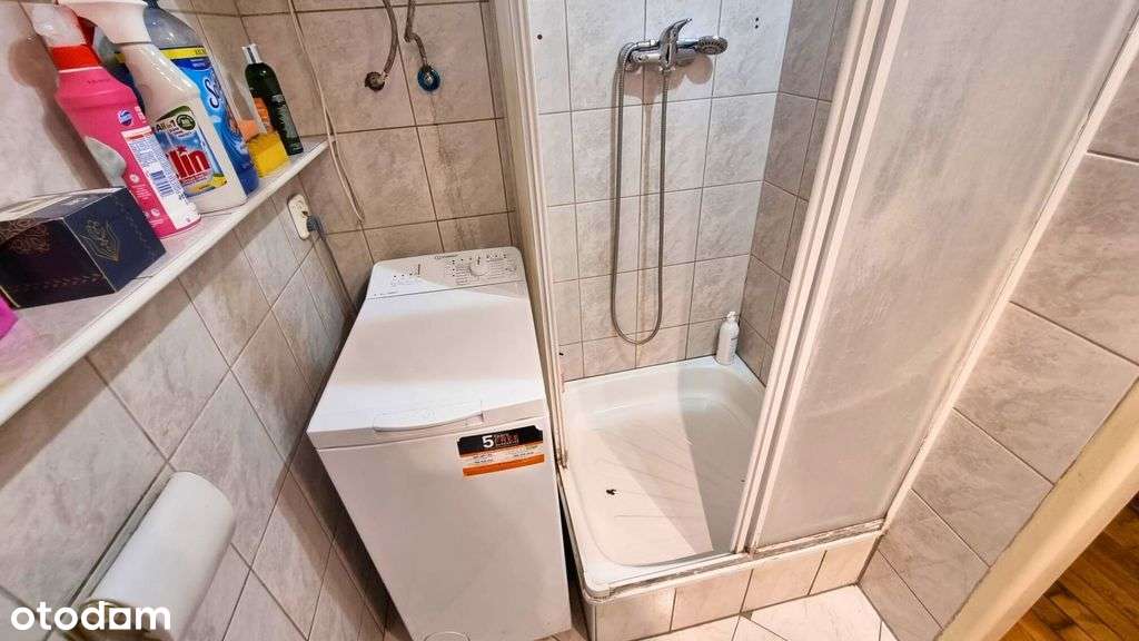 Kawalerka z balkonem w centrum miasta-7