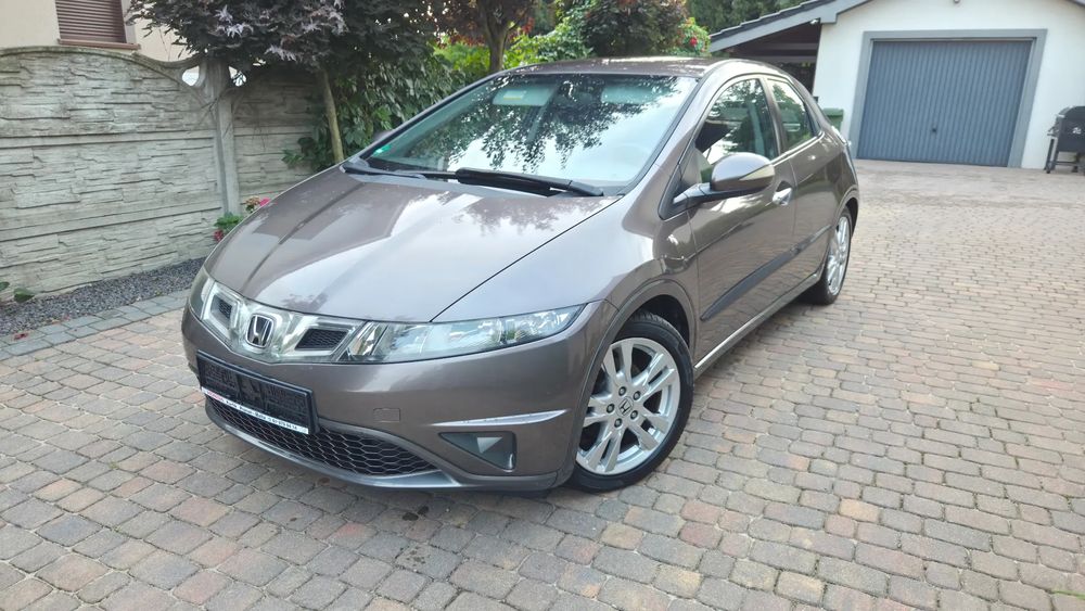 Honda Civic VIII (2006-2011) 1.4 Sport 2010