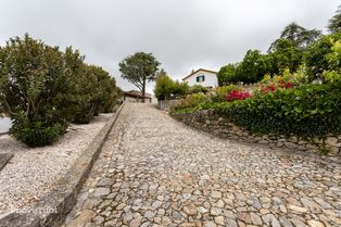 Imóvel de importância histórica na periferia de Castelo de Vide