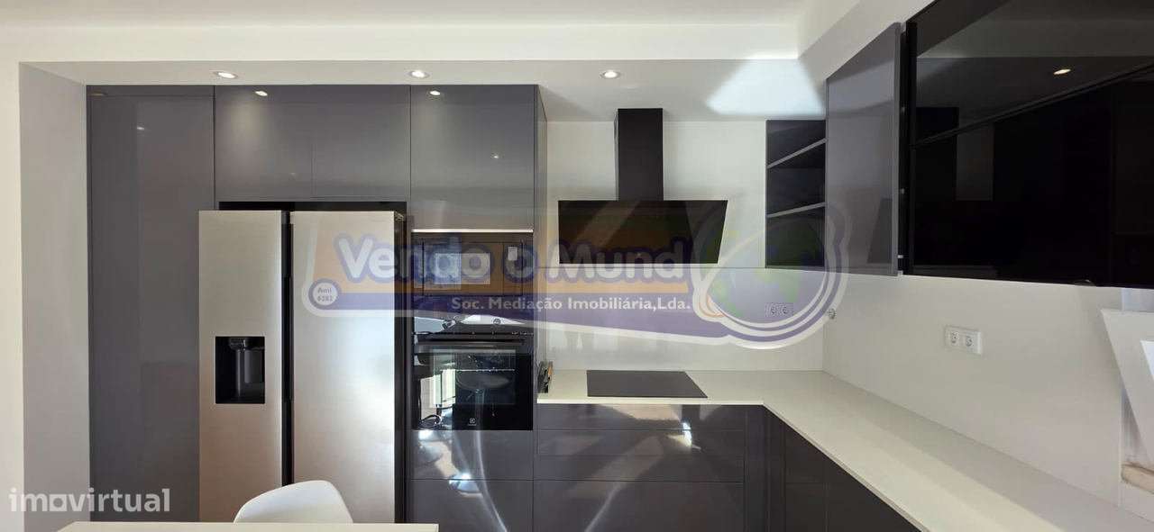 Moradia T4 em Alverca do Ribatejo (ALV246) - Grande imagem: 5/47