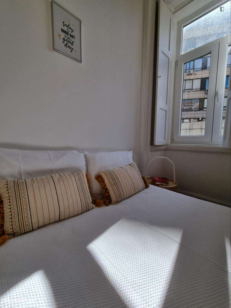 Apartamento com 3 quartos - localizado em Montes Claros Coimbra - Grande imagem: 5/7