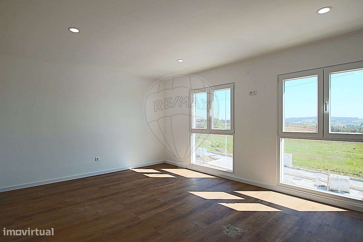 Moradia T3 para venda-8