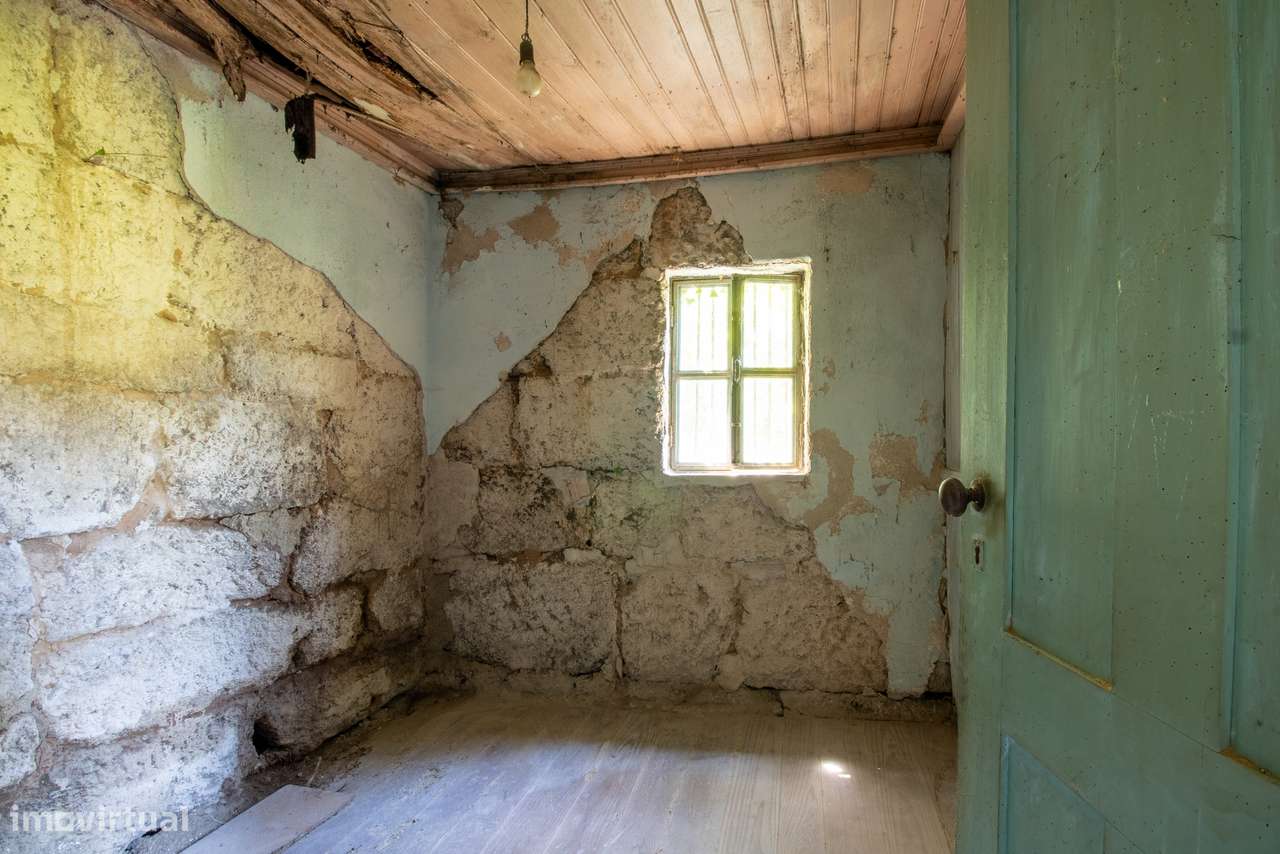 Moradia para Restaurar T2 Venda em Aboadela, Sanche e Várzea,Amarante - Grande imagem: 4/26