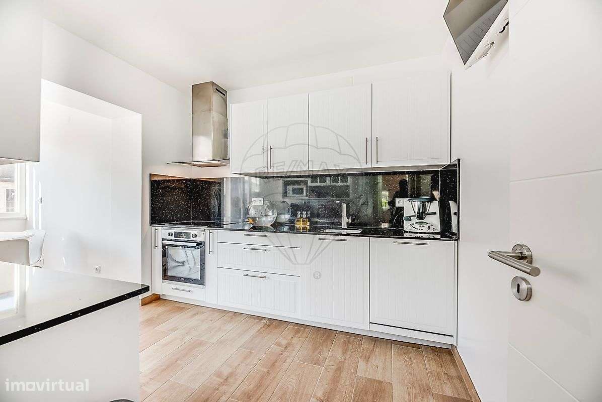 Moradia T5 para venda - Grande imagem: 2/44