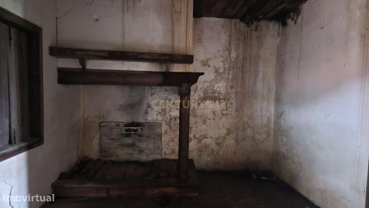 Casa Antiga em Carriço, Pombal - Oportunidade Única-21