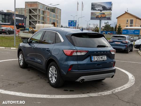 Ford Kuga - 5