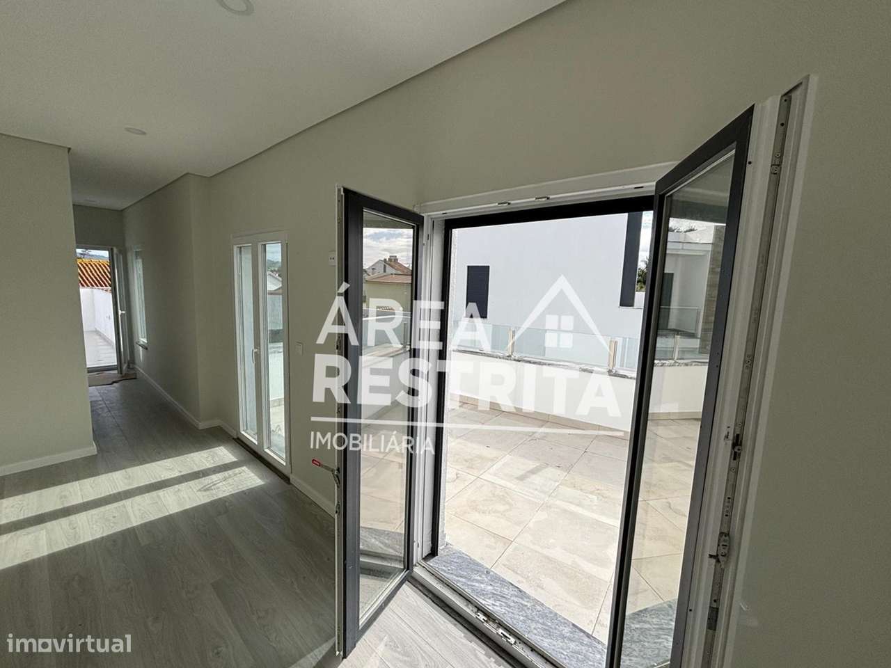 Moradia, 265 m², Azeitão (São Lourenço e São Simão)-17