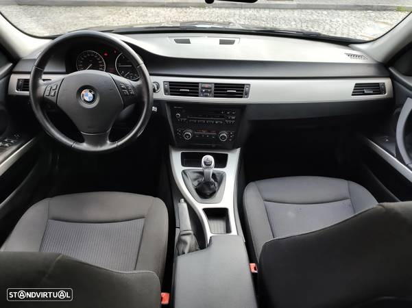 BMW 318 d Touring LifeStyle - 20