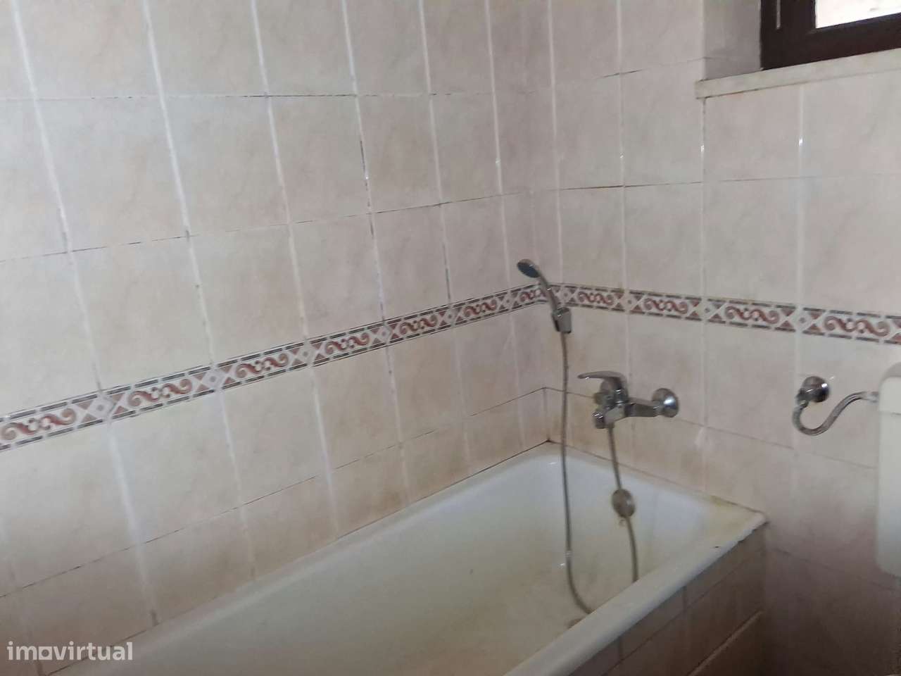 Moradia com Garagem e Terreno | Palheira – Assafarge, Coimbra-15
