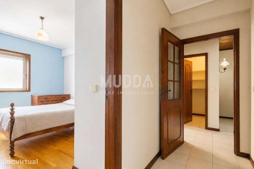 Apartamento T3 Duplex no coração de Estarreja – conforto, espaço e loc-12