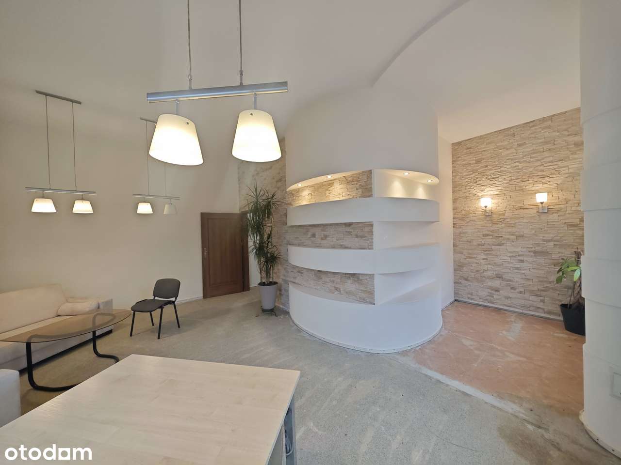 Lokal PREMIUM w centrum Łodzi - Nawrot 12/ 5 miejsc postojowych/165 m2 - Pełny obrazek: 2/20