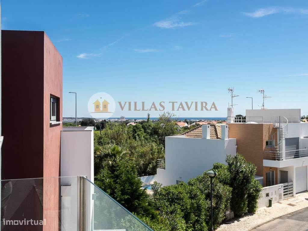 Moradia T3- Terraços- Garagem- Cave-49