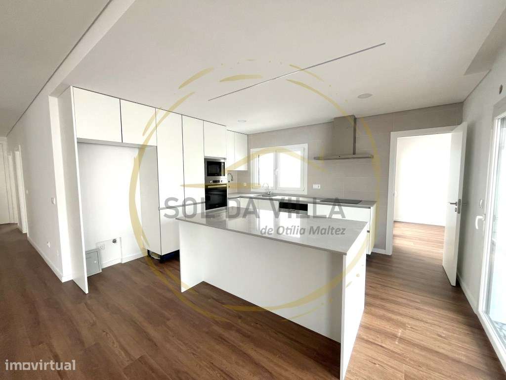 Moradia Térrea Isolada T4 - Fernão Ferro, Seixal - 640.000€-22
