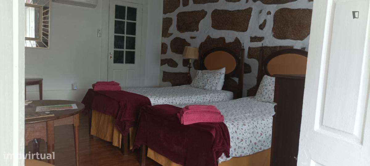 Apartamento com 1 quartos - localizado em Cedofeita Porto - Grande imagem: 4/18