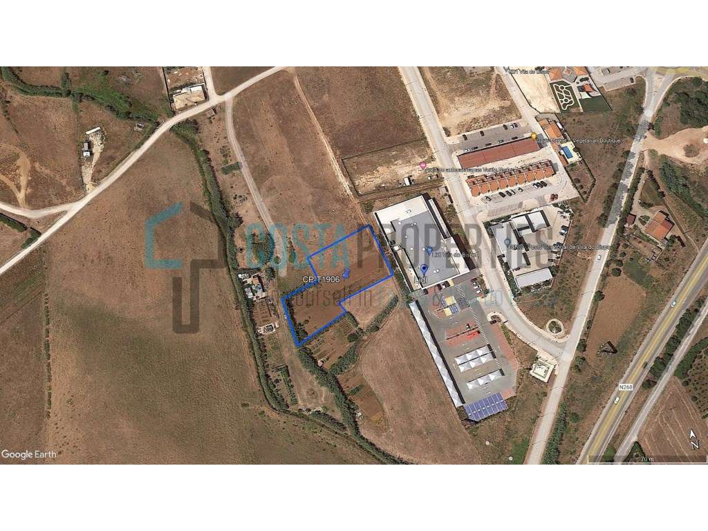 Terreno Rústico com 30% de Construção - Grande imagem: 1/9