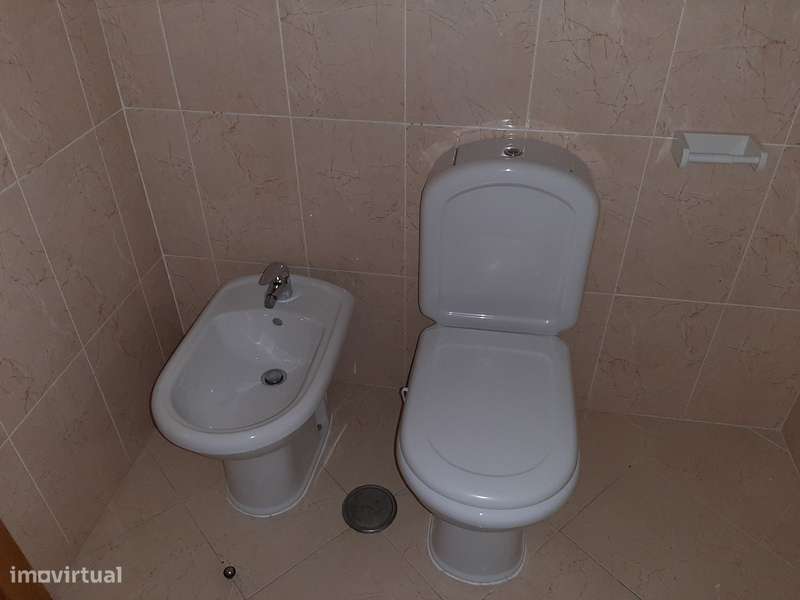 IMÓVEL ARRENDADO ATÉ MARÇO 2026  Apartamento T3-19