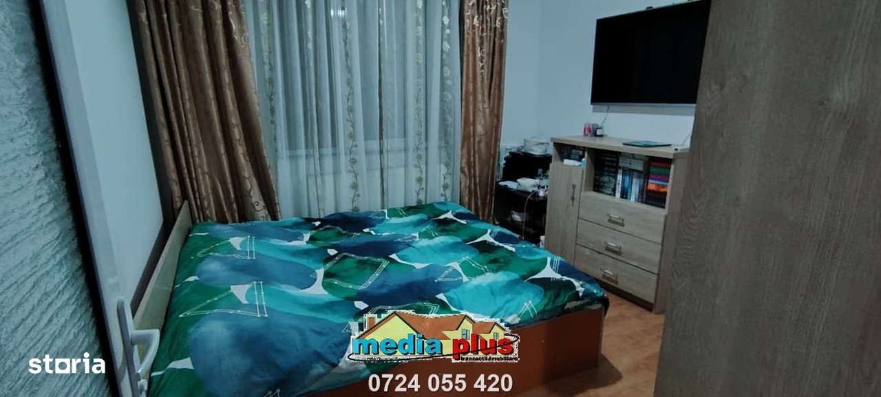 Vânzare apartament 3 camere, etaj 1, Micro 19 – mobilat complet-2