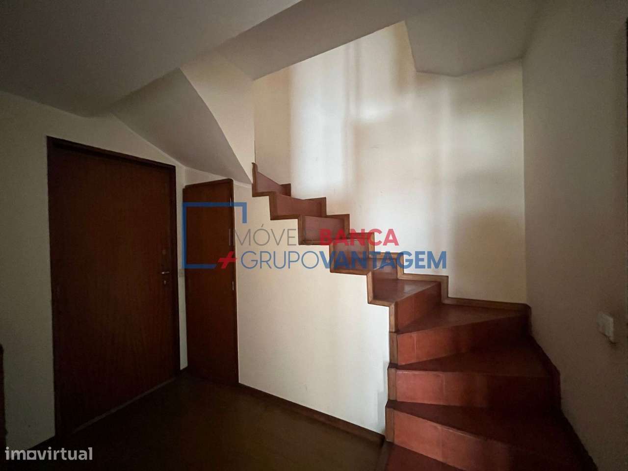 Apartamento T2 Duplex  Rio Tinto, Areosa-7