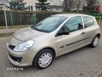 Renault Clio 1.2 16V 75 Expression - 1