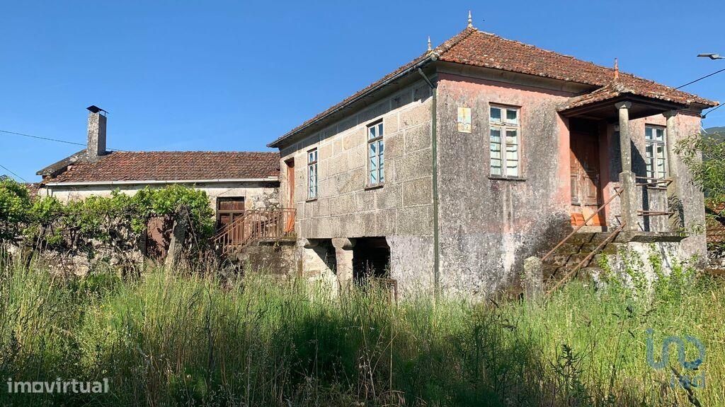 Casa de aldeia T4 em Viana do Castelo de 292,00 m2