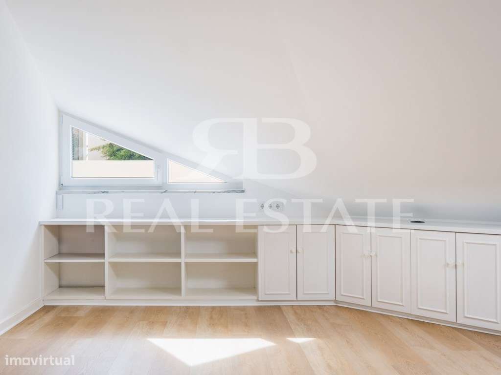 Moradia T4 tipo Chalet, com jardim, piscina e anexo T1 - Monte Esto...-44