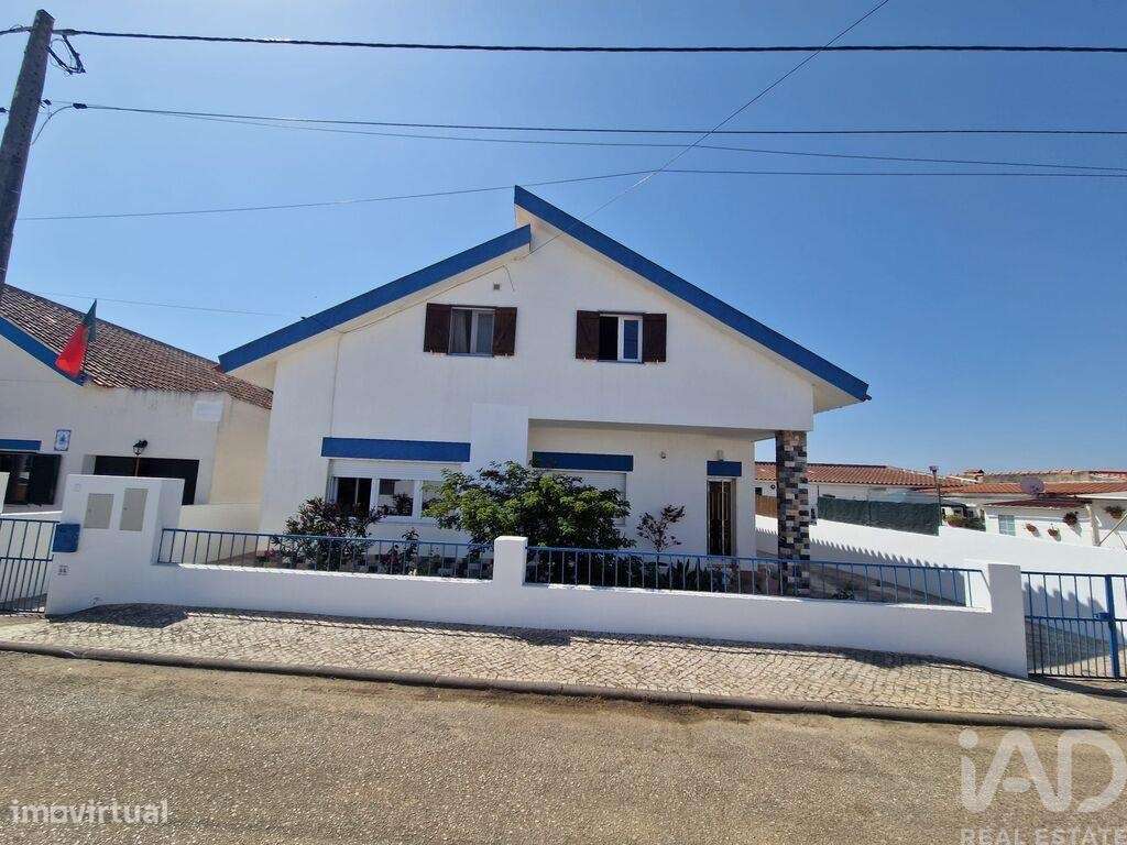 Moradia isolada T4 em Peral de 225 m2 - Grande imagem: 2/39