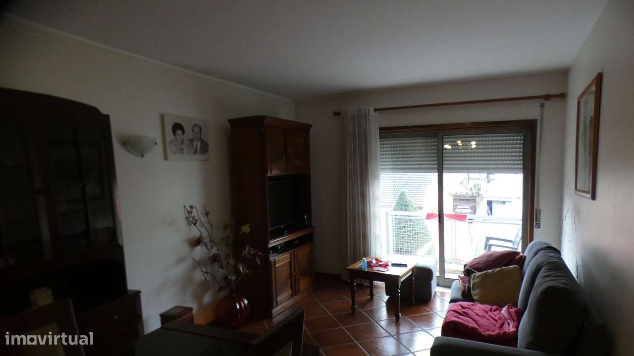 Apartamento T1 Águas Santas - Grande imagem: 2/17