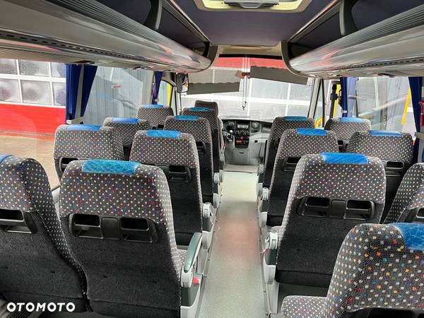 Irisbus Iveco / Wing / 29 miejsc / klima / Cena 132000zł netto - 12