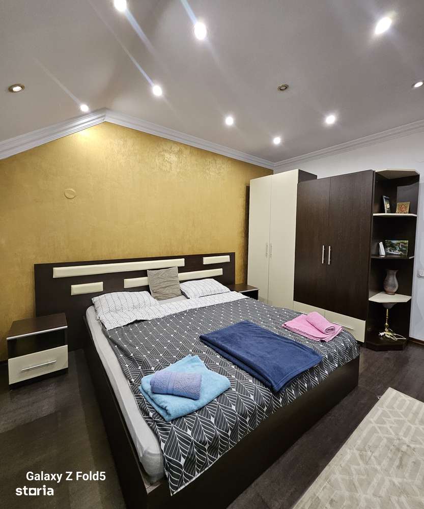 Casa tip townhouse, ideala pentru studenți / familie/ firme - Imagine principală: 5/20