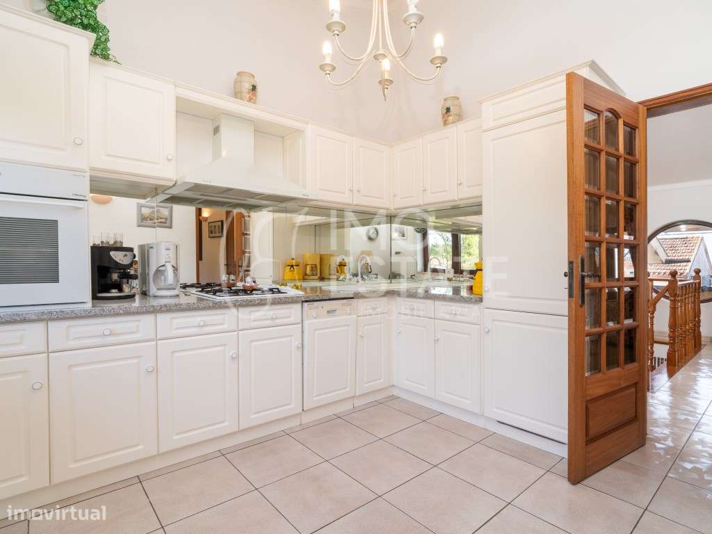 Moradia Isolada T4 Antuzede-26