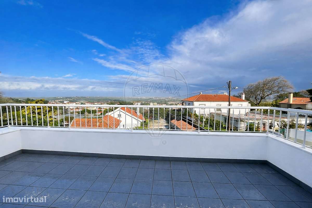 Moradia T5 para venda-25