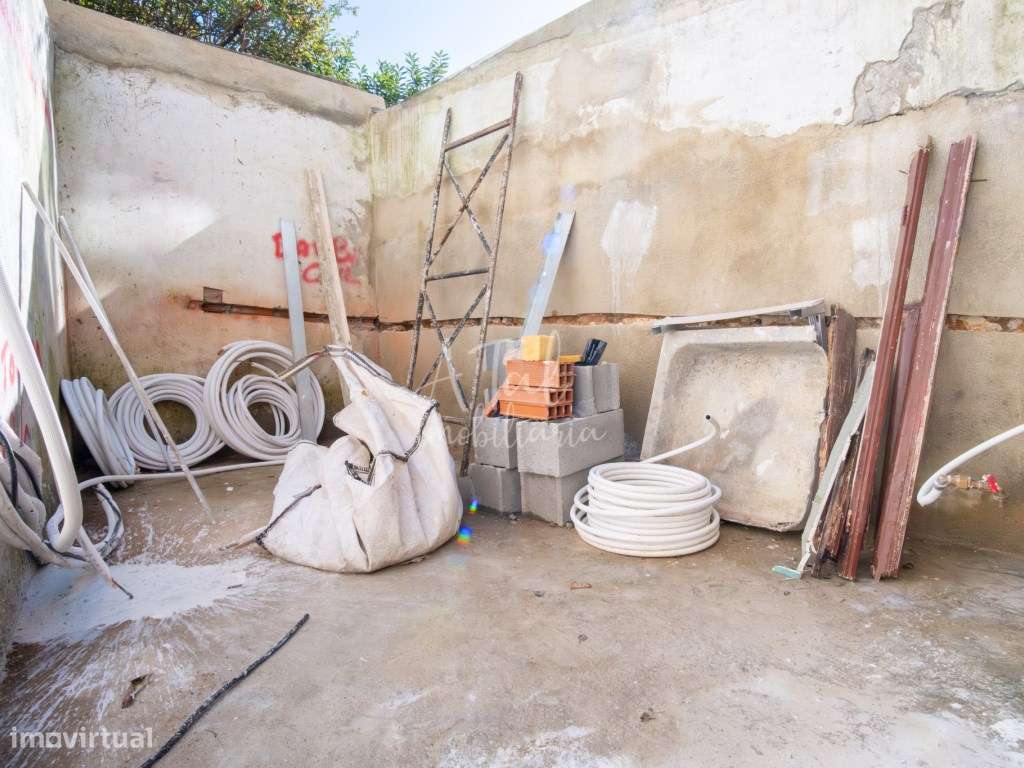 Moradia T2 remodelada-21