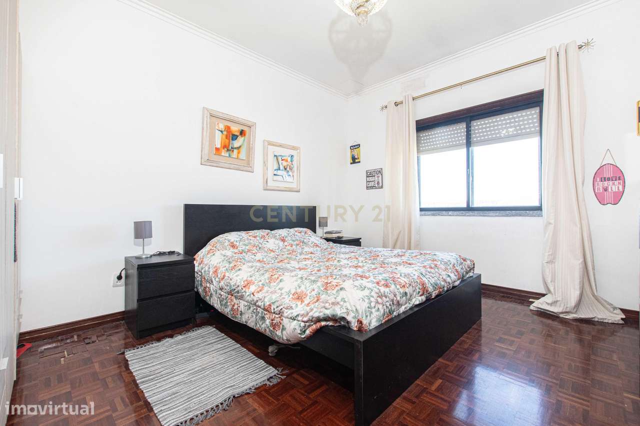 Moradias T3 em Lote com 8300m2 - Grande imagem: 5/49